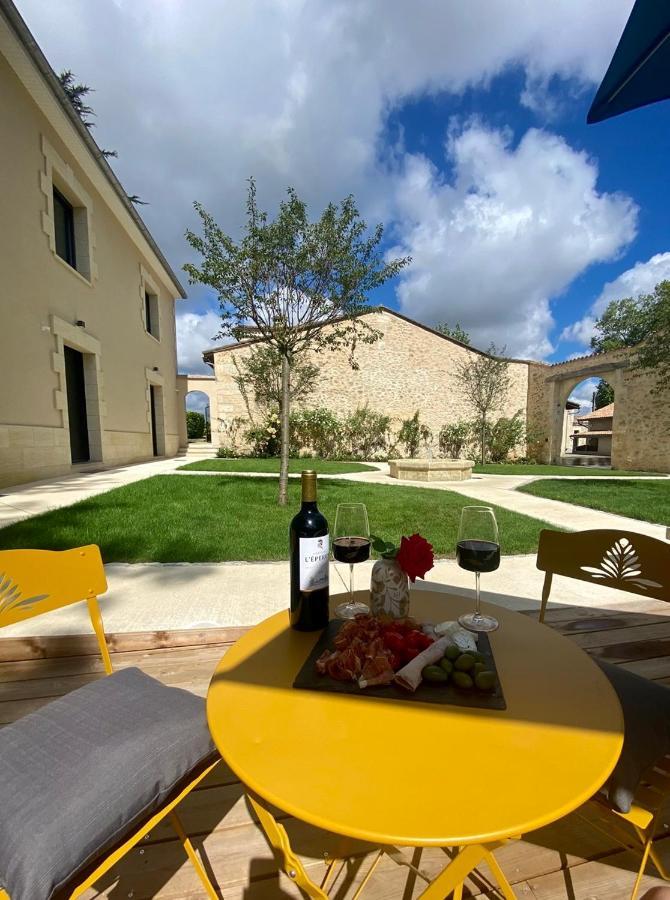 La Maison L'Eperon, Stylish 5 Star Villa Surrounded By Vineyard Near Saint Emilion Verac Exterior photo