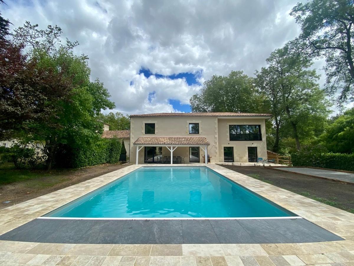 La Maison L'Eperon, Stylish 5 Star Villa Surrounded By Vineyard Near Saint Emilion Verac Exterior photo